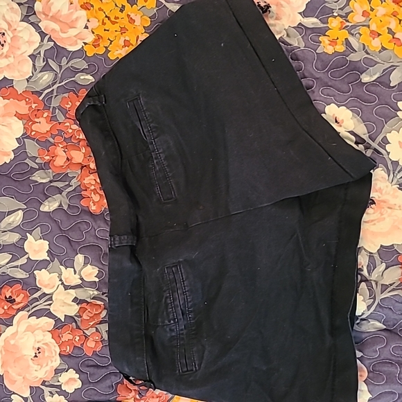 Black old navy jean short size 4 - Picture 2 of 5